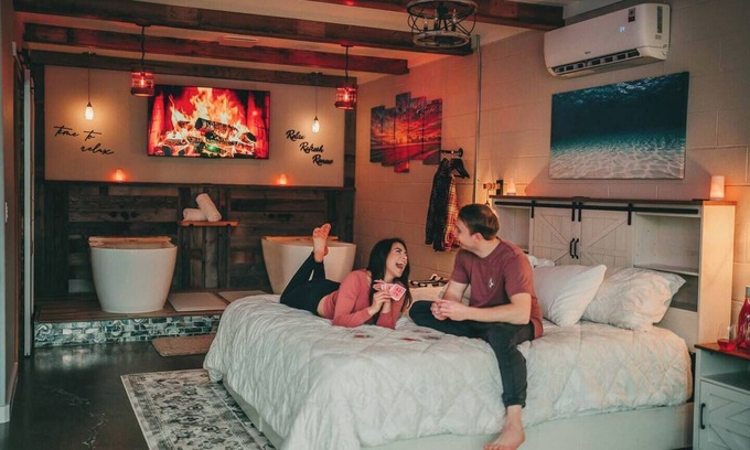 Merlin Apartment | Cozy Spa Vibe Guesthouse | Tap-House & More