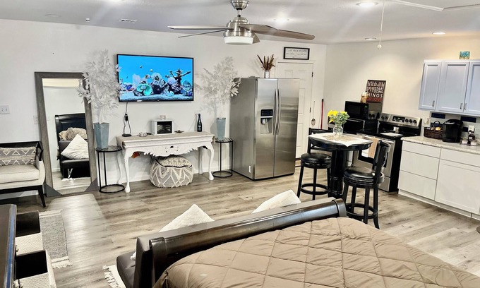 LaPlace Apartment | Cozy studio with WiFi and AC in charming LaPlace