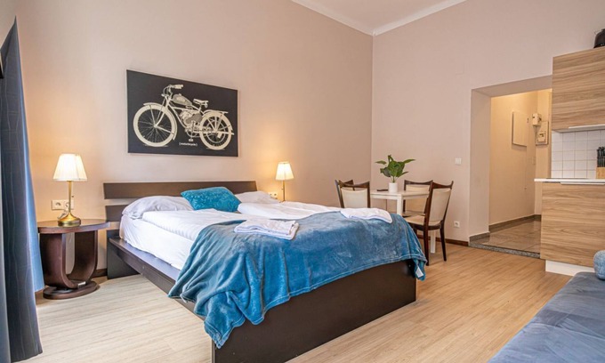 Neulerchenfeld Apartment | Cozy & Stylish 1-BR Studio Retreat-Perfect Getaway