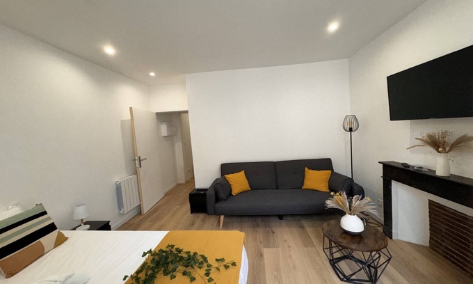 Ecommoy Apartment | Cozy Urban Nest Near Le Mans