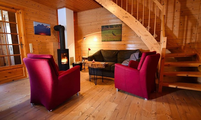 Rotacker House | Cozy vacation home with 2 bedrooms, fireplace and short walk to the sauna house