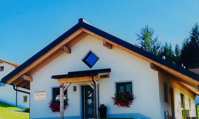 Mauth House | Cozy vacation home with its own sauna.