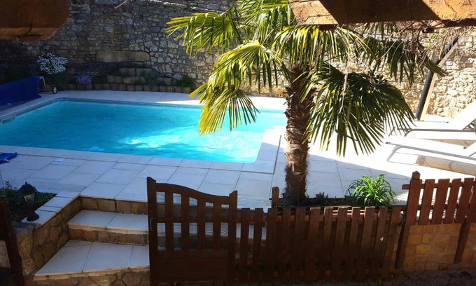 Andert-et-Condon Apartment | Créa'gîte