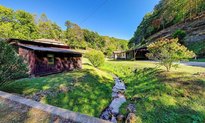 Sylva House | Creek Access & Spacious Yard: Quiet Sylva Home!