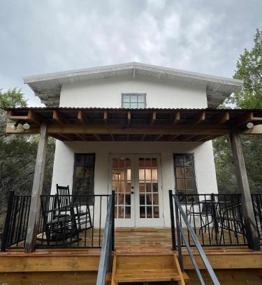 Nemo House | Creek Cabin at The Wildflower Woods