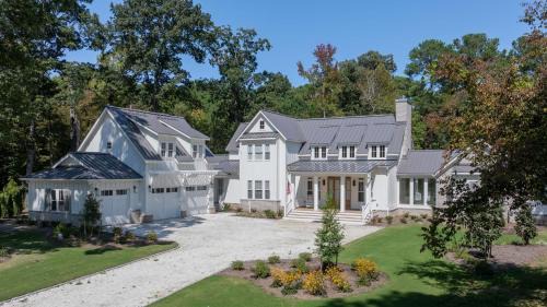 Cape Charles House | Creekside - Custom Luxury in Bay Creek Resort!