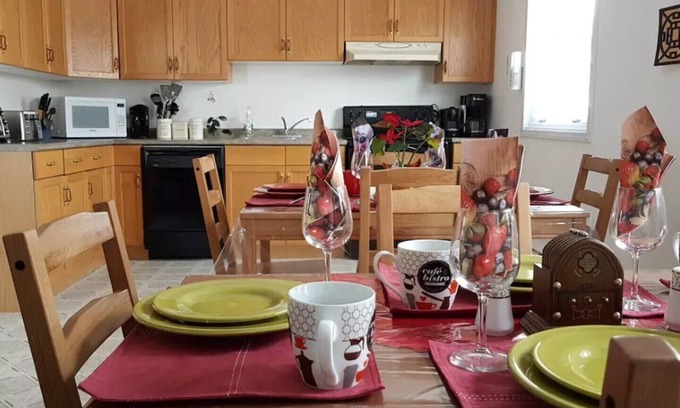 Chapleau House | Crestview Guest House - Crestview House - Superior Room F07