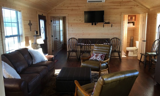 Hamilton Cabin | Crooked Creek Ranch Cabin 5