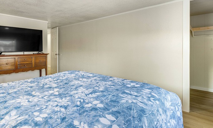 Crosby Cottage | 'crosby Huffman Hideaway' Serene Escape w/Yard