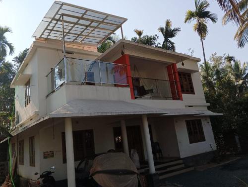 Kolagappara House | CRS RED & WHITE HOMESTAY
