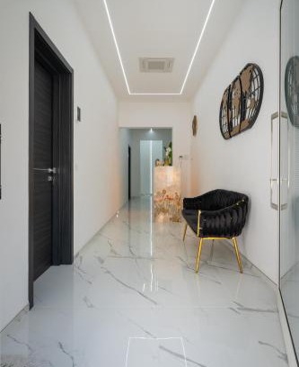 Leverano Bed & Breakfast | CrystalRooms