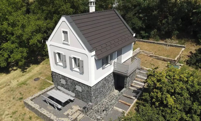 Gyulakeszi House | Csobánczi Mucurka