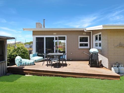 Scamander House | Cutback Cottage