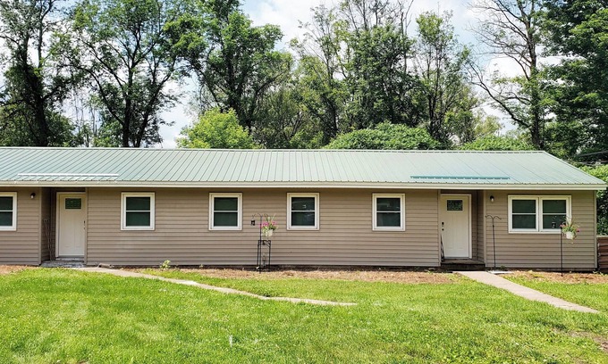 West Eaton House | CUTE & COZY TOO