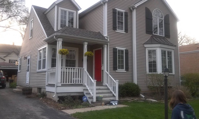 Downers Grove House | Cute House in Downers Grove