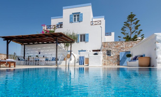 Vissa Villa | Cycladic Aura - Traditional Holiday Cottage