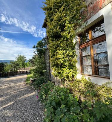 Myslakowice House | Czerwony Dworek 8 - Agroturystyka Karkonosze