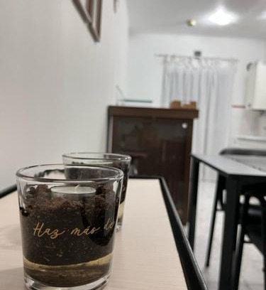 Plottier Apartment | Dúplex del Pinar-Plottier-Diario Semanal Mensual-La Mejor Ubicación-Estacionamiento Privado