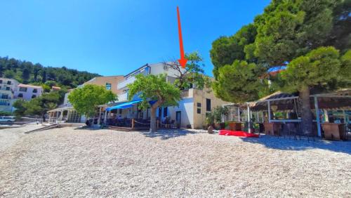 Drvenik Apartment | D&D