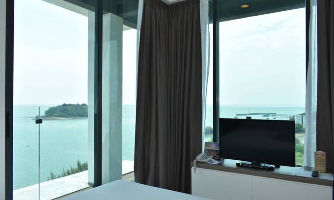 Kampung Bahasa Kapor Hotel | D'Wharf Hotel & Serviced Residence