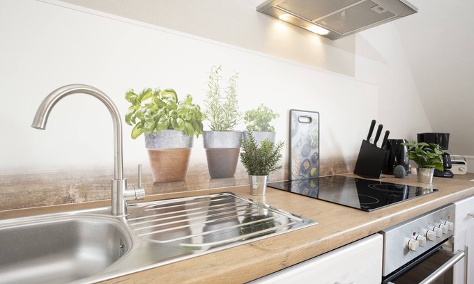 Klenzau Apartment | Daddeldu vacation apartment with balcony in Holstein Switzerland