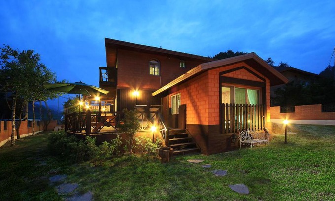 Daegwallyeong House | Daegwanryeong Rodem Tree Pension