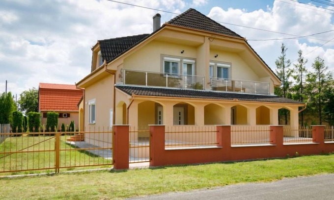 Balatonmariafurdo Apartment | Daisy 1 by Interhome