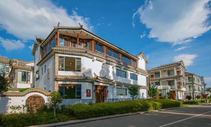 Caicun House | Dali Yanyuan Erhai Retreat