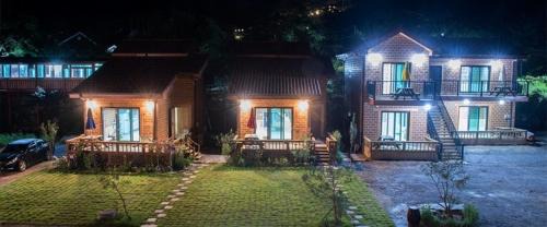 Danyang House | Danyang Soseonam Hwangto Village