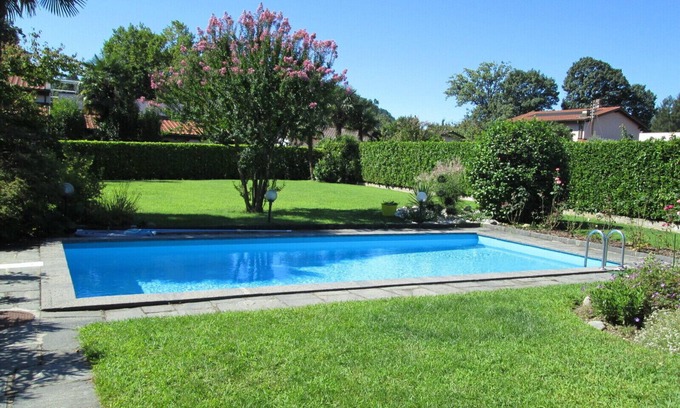 Caslano House | das Haus Liegt in See und Golfplatznähe. Doppelgarage und Parkplatz, Schwimmbad