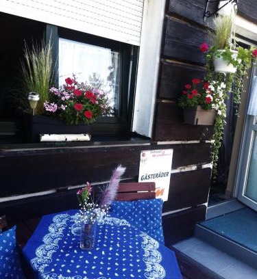 Frauenkirchen Apartment | DAS LANDHAUS KLAMBAUER - APARTMENTHAUS Prämiumpartnerbetrieb St MartinsTherme
