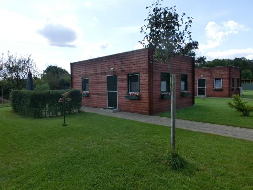 Dessau-Rosslau House | Das Schlafgut Dessau Bungalows