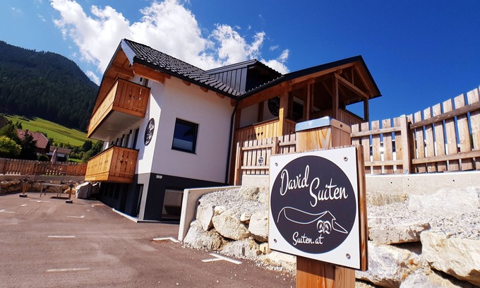 Mauterndorf Apartment | David Suiten