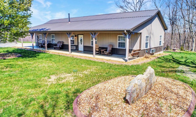 Cave City House | Deer Jenny at Mammoth Cave NP! w/Fire Pit!