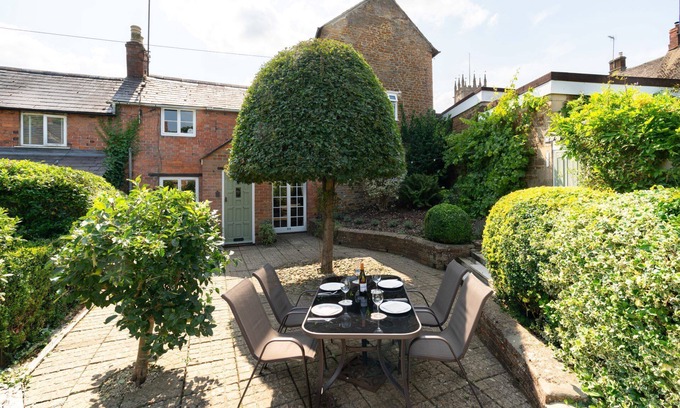 Hook Norton Cottage | Delightful dog-friendly cottage - Orchard Cottage, Hook Norton