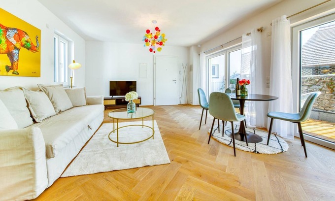 Krems an der Donau Apartment | Deluxe Apartment with Terrace and Parking in the historic city centre of Krems an der Donau