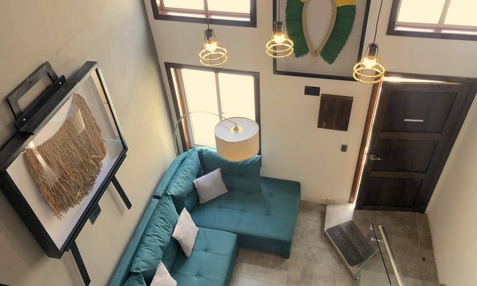 Quetzaltenango Apartment | Deluxe Art Gallery Loft (Free Parking)