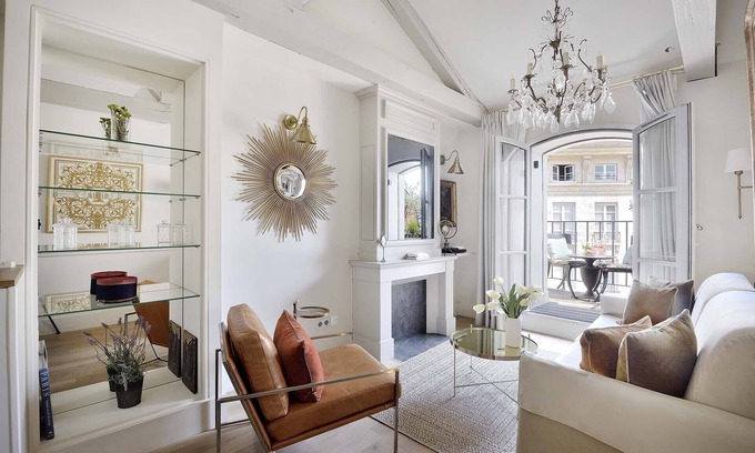 Paris City Center Apartment | Deluxe Penthouse w/Balcony in the Historic Heart of Paris, Perfect for 2