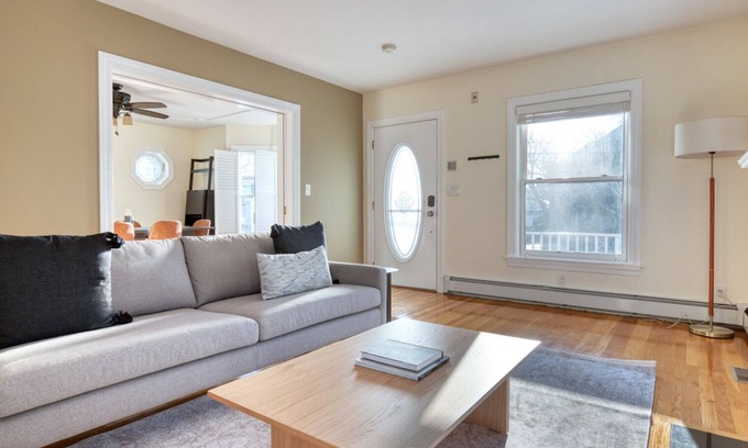 Wollaston Apartment | Deluxe Quincy 3BR w/W/D, nr Red Line, by Blueground