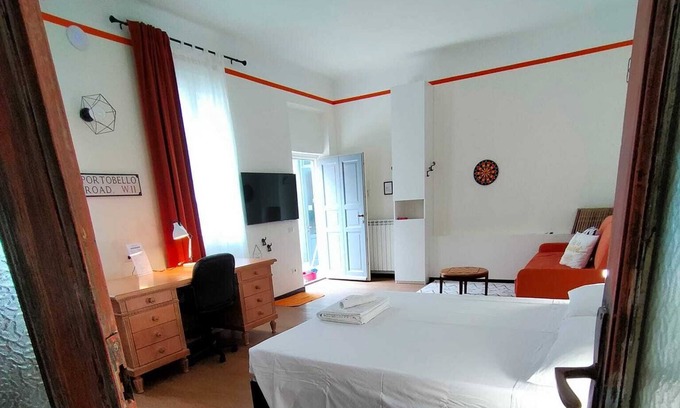 Seregno House | DELUXE ROOM - BETWEEN MILAN AND COMO LAKE