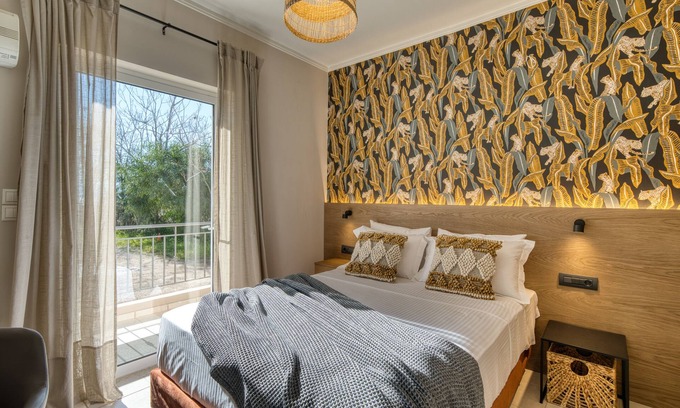 Kandia House | Deluxe Seaside Condo for 4