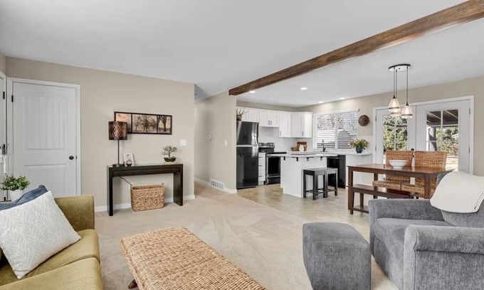 Northwest Arvada House | Denver 3bed/2 bath with spacious backyard