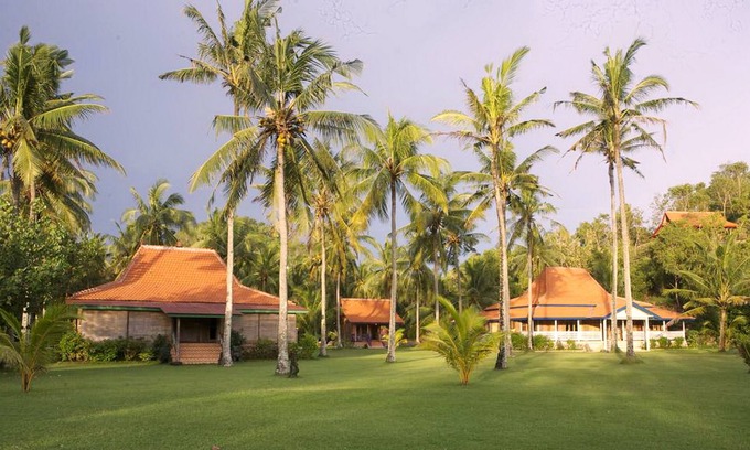 Watukarung Bed & Breakfast | Desa Limasan Retreat