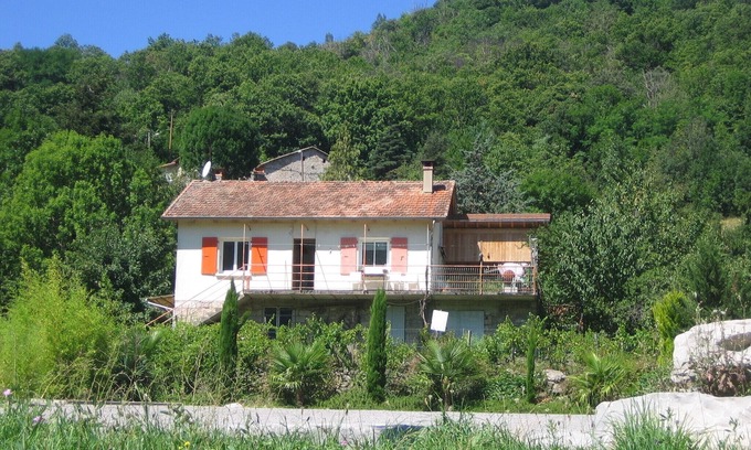 Saint-Pierre-de-Colombier House | Detached house in natural park, Private river access