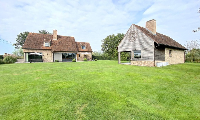 Maldegem House | Detached country house with wellness