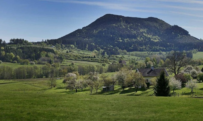 Saint-Die House | Detached house with character