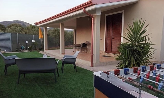 San Giovanni Suergiu Villa | Detached villa near the most beautiful beaches of southern Sardinia.