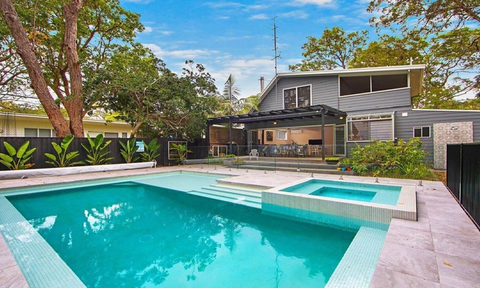 Pearl Beach House | Diamond House by HolidayCo.