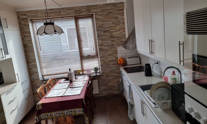 Hindby House | Diamond Residence