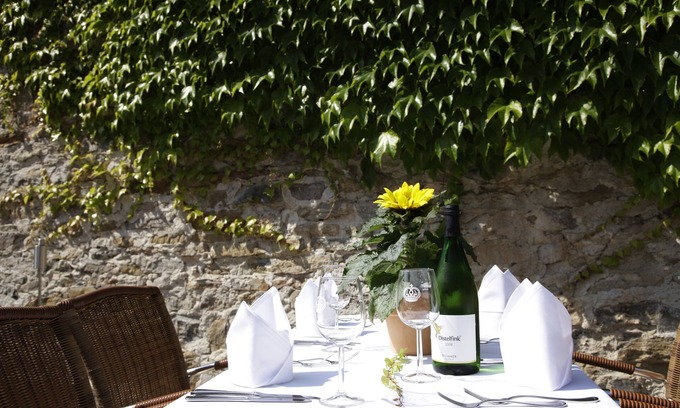 Forchtenberg Hotel | Die Krone am Fluss - Landhotel Sindringen